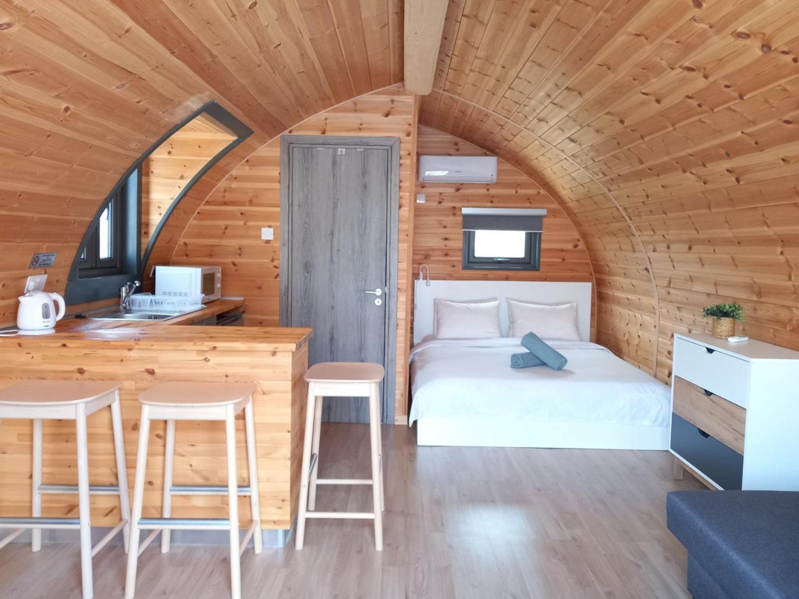 Glamping Pod Hotel Prodromi Екстериор снимка